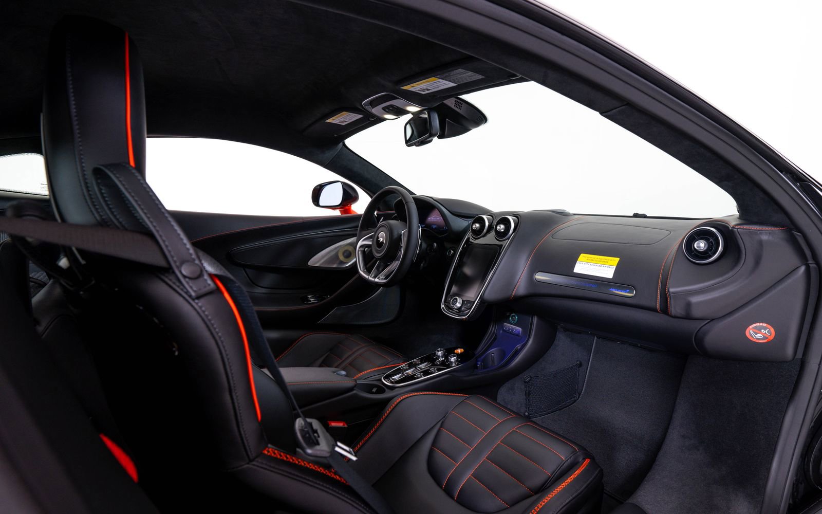 New 2026 McLaren GTS RWD image 22