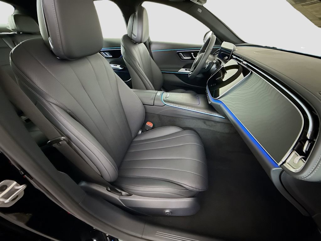 New 2026 Mercedes-Benz E 350 4MATIC Sedan image 28