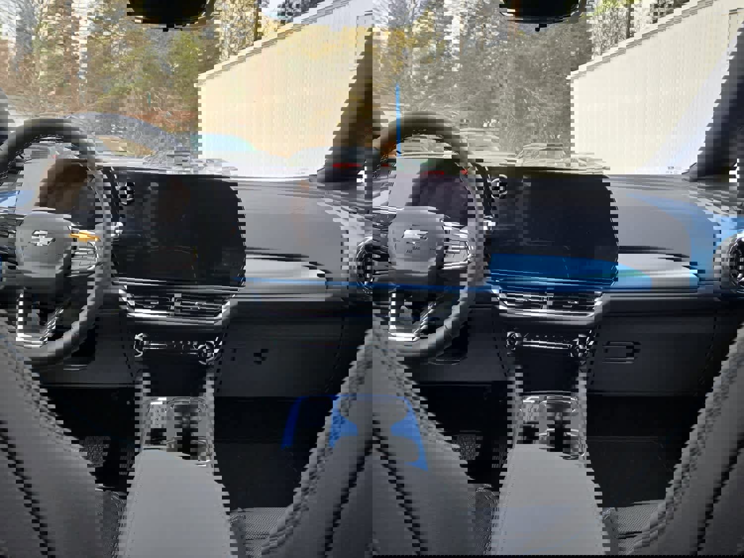 New 2026 Chevrolet Equinox EV LT image 41