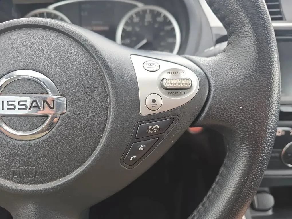 Used 2019 Nissan Sentra SV w/ Special Edition Package FWD image 21