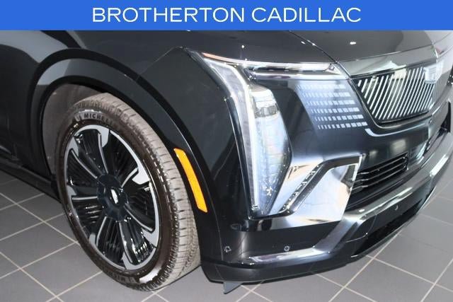 Certified 2025 Cadillac Escalade IQ Sport 2 AWD/4WD image 16