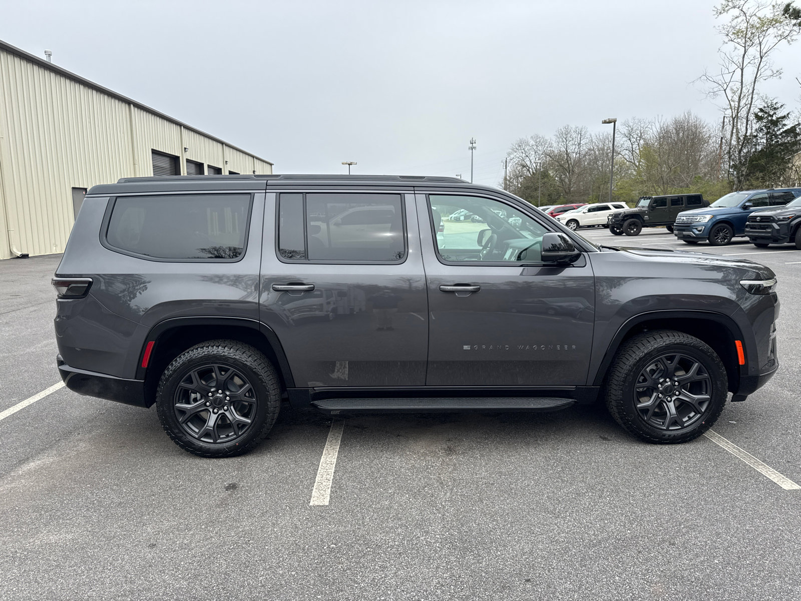New 2026 Jeep Grand Wagoneer 4WD image 4