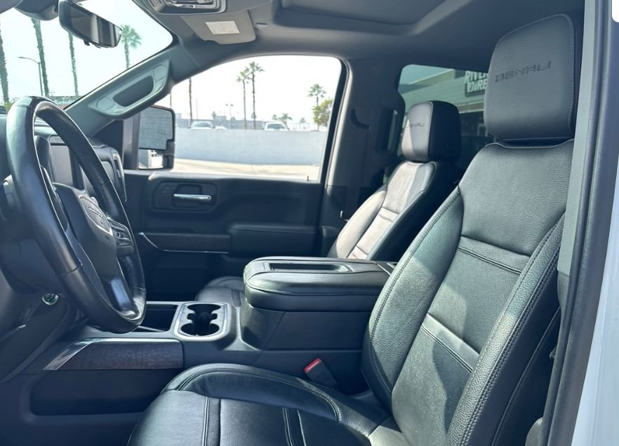 Used 2020 GMC Sierra 2500 Denali w/ Denali Ultimate Package image 7