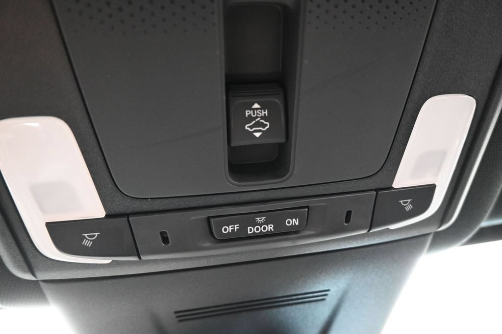 Used 2024 Honda CR-V Sport image 31