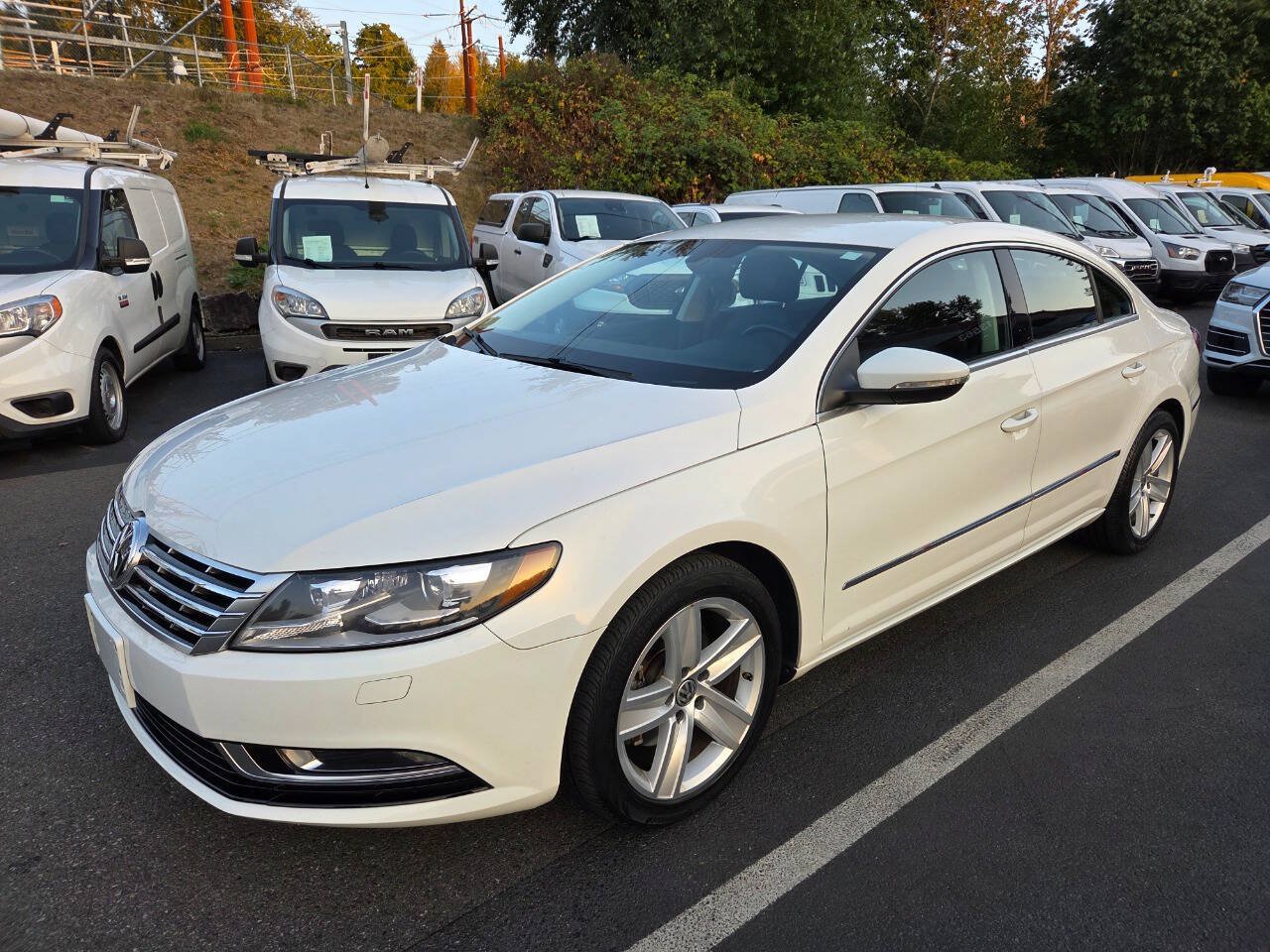 Used 2017 Volkswagen CC Sport FWD image 3