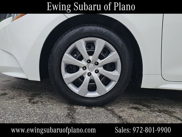 Used 2022 Toyota Corolla LE FWD image 25