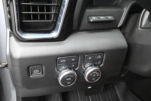 Used 2024 GMC Sierra 2500 Denali Ultimate AWD/4WD image 26