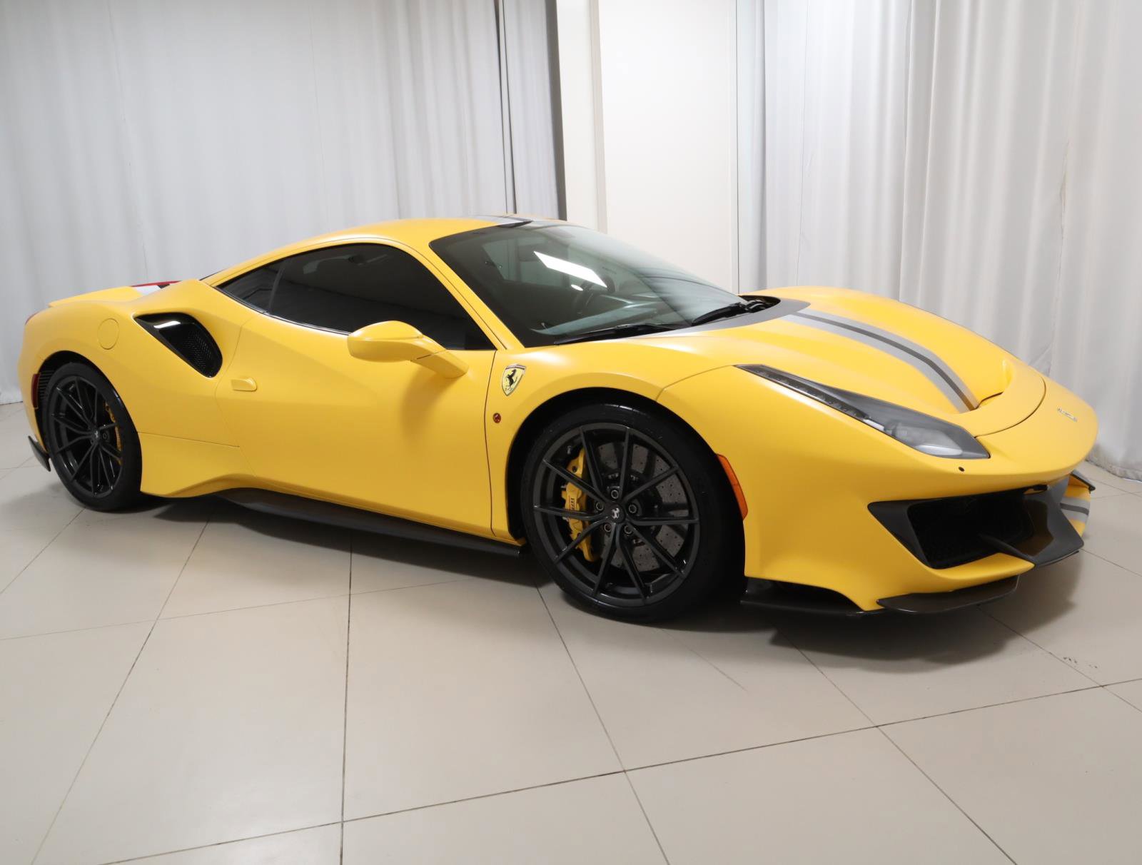 Certified 2019 Ferrari 488 Pista Coupe RWD image 7