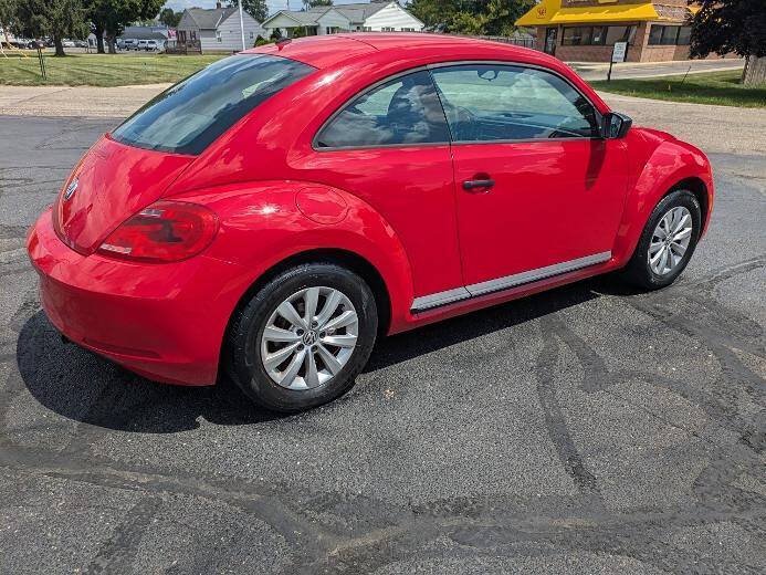 Used 2014 Volkswagen Beetle 2.5 FWD image 7