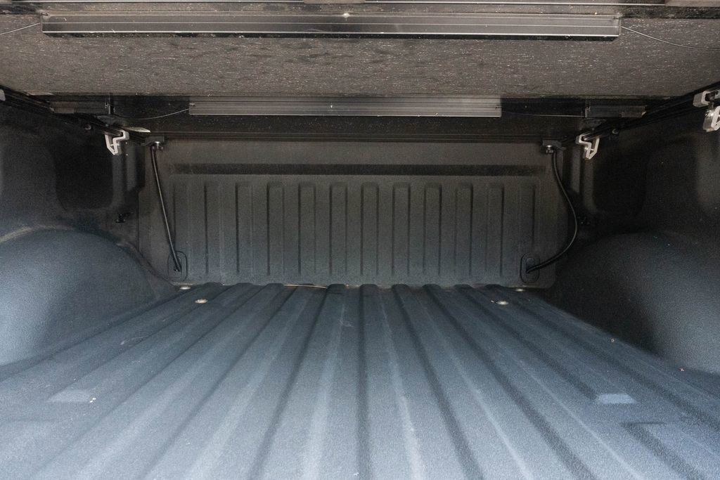 Used 2013 Ford F150 XLT w/ XLT Chrome Pkg image 14