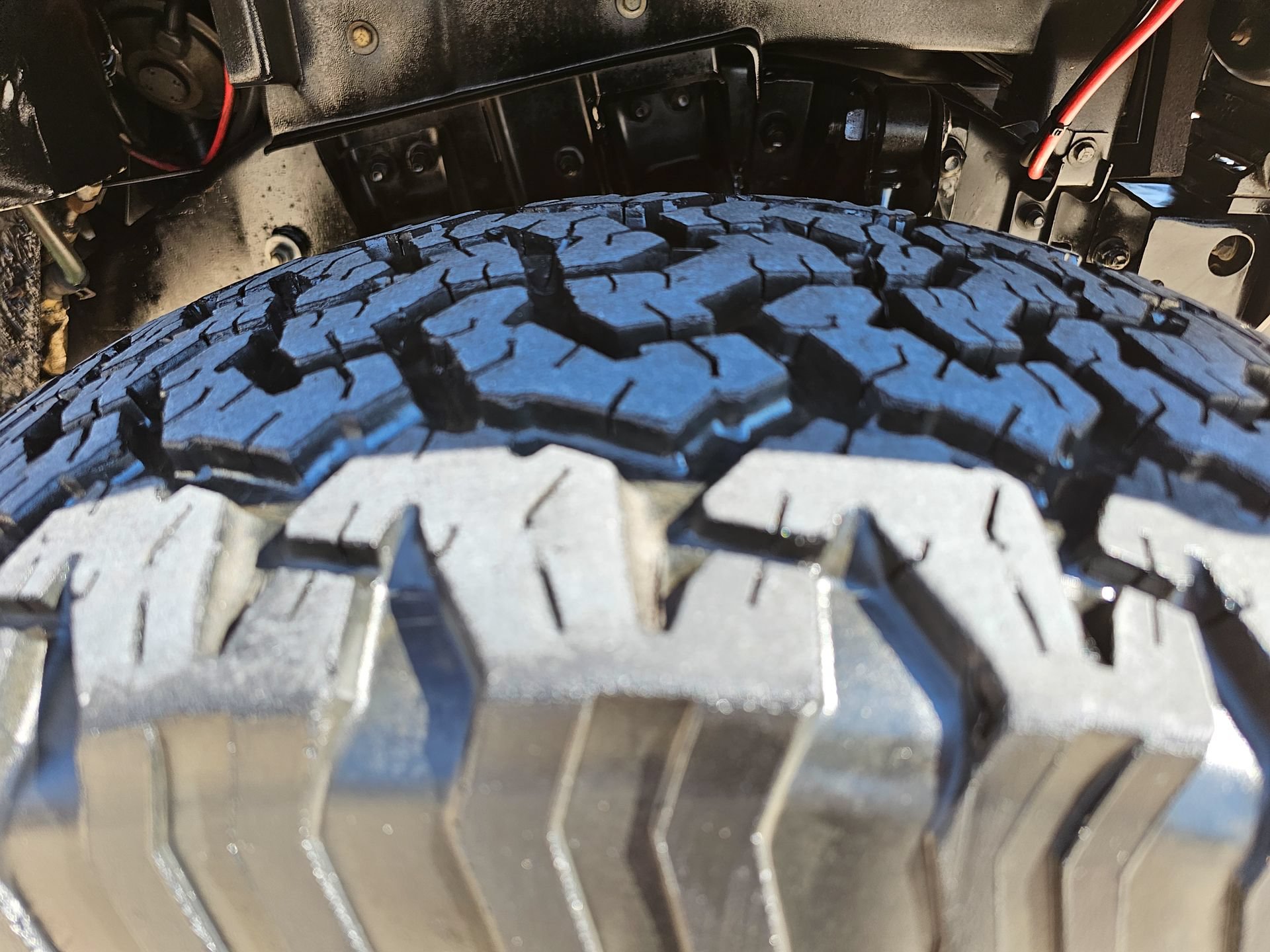 Used 1998 HUMMER H1 4-Door Open Top AWD/4WD image 18