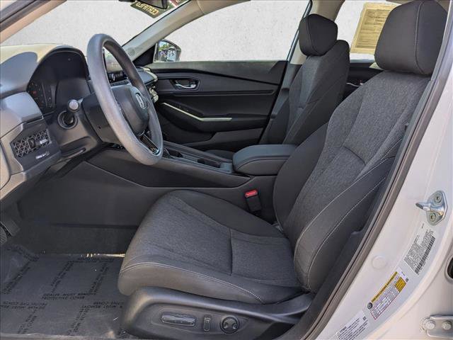 Used 2023 Honda Accord EX image 15