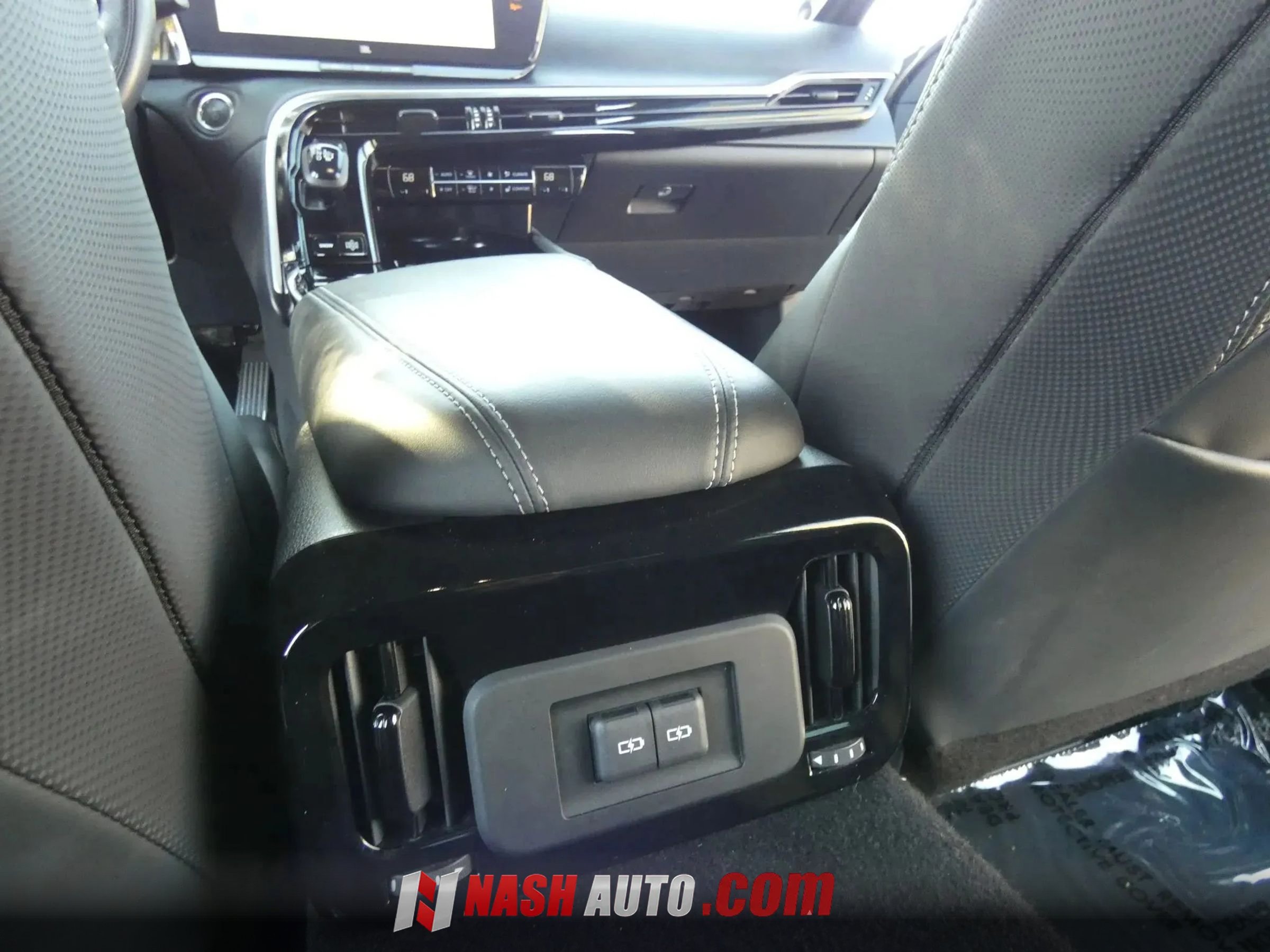 Used 2023 Toyota Mirai w/ Advanced Technology Package RWD image 41