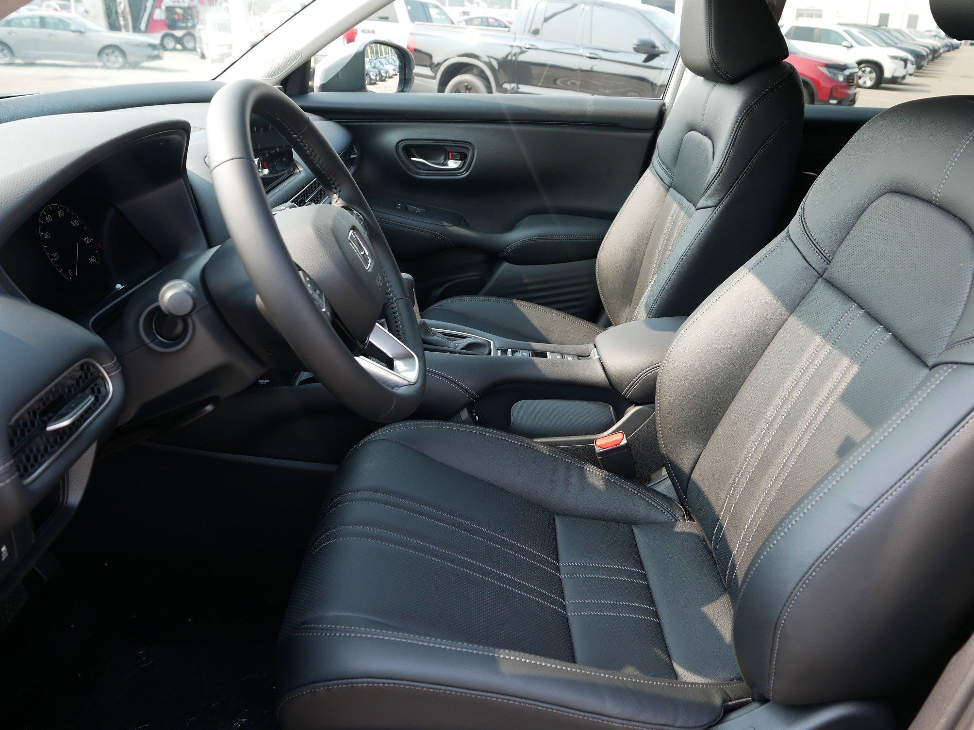 New 2026 Honda HR-V EX-L image 5