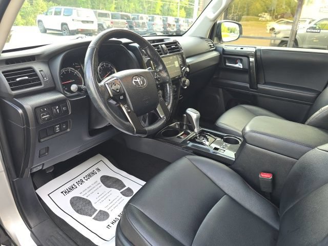 Used 2023 Toyota 4Runner TRD Off-Road Premium AWD/4WD image 17