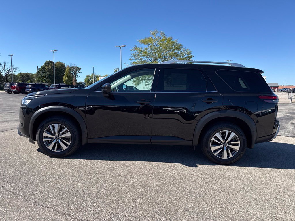 Certified 2023 Nissan Pathfinder SL AWD/4WD image 34
