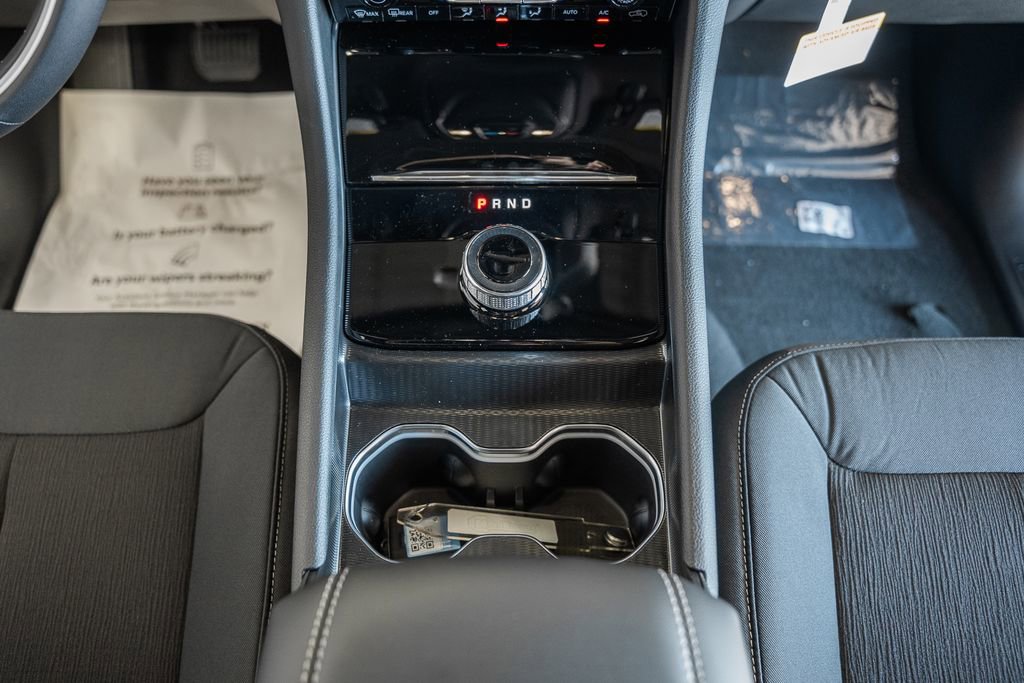 New 2025 Jeep Grand Cherokee Laredo X w/ Luxury Tech Group I image 24