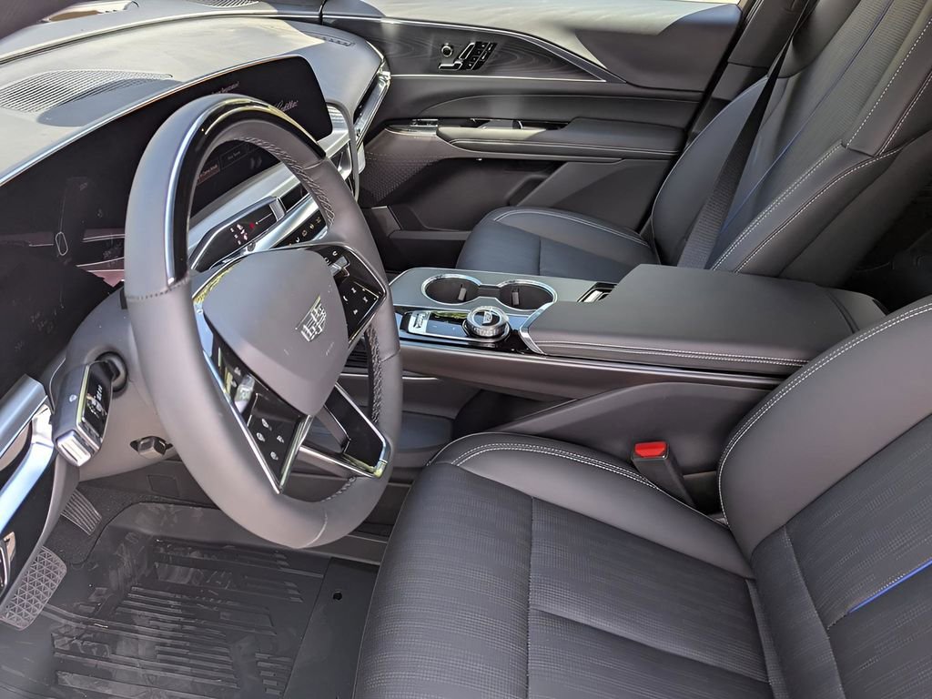 New 2026 Cadillac Lyriq Luxury w/ LPO, Floor Liner Package image 7