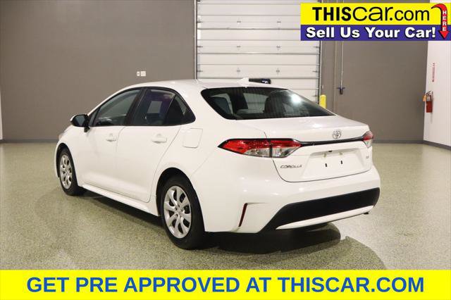 Used 2022 Toyota Corolla LE FWD image 6