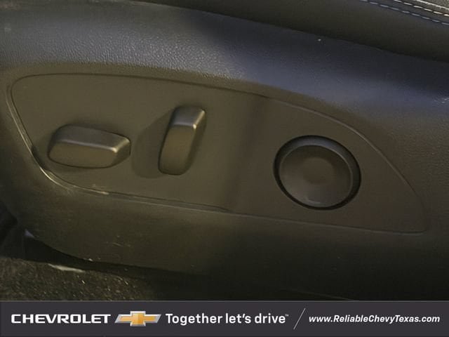 Used 2024 Chevrolet Equinox EV LT FWD image 27