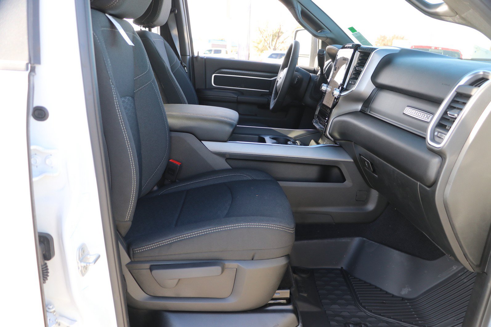 New 2026 RAM 2500 Big Horn AWD/4WD image 31
