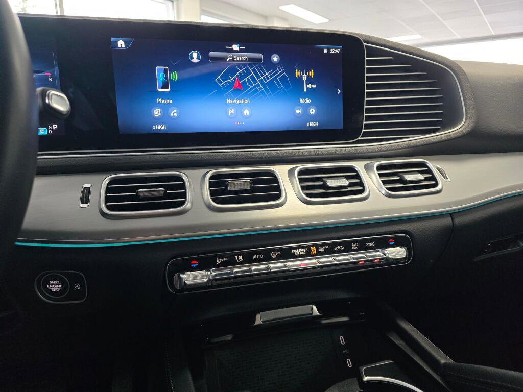 Used 2025 Mercedes-Benz GLE 350 4MATIC image 30