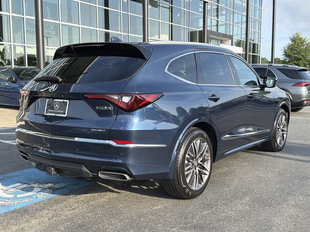 Used 2025 Acura MDX SH-AWD w/ Advance Package image 3