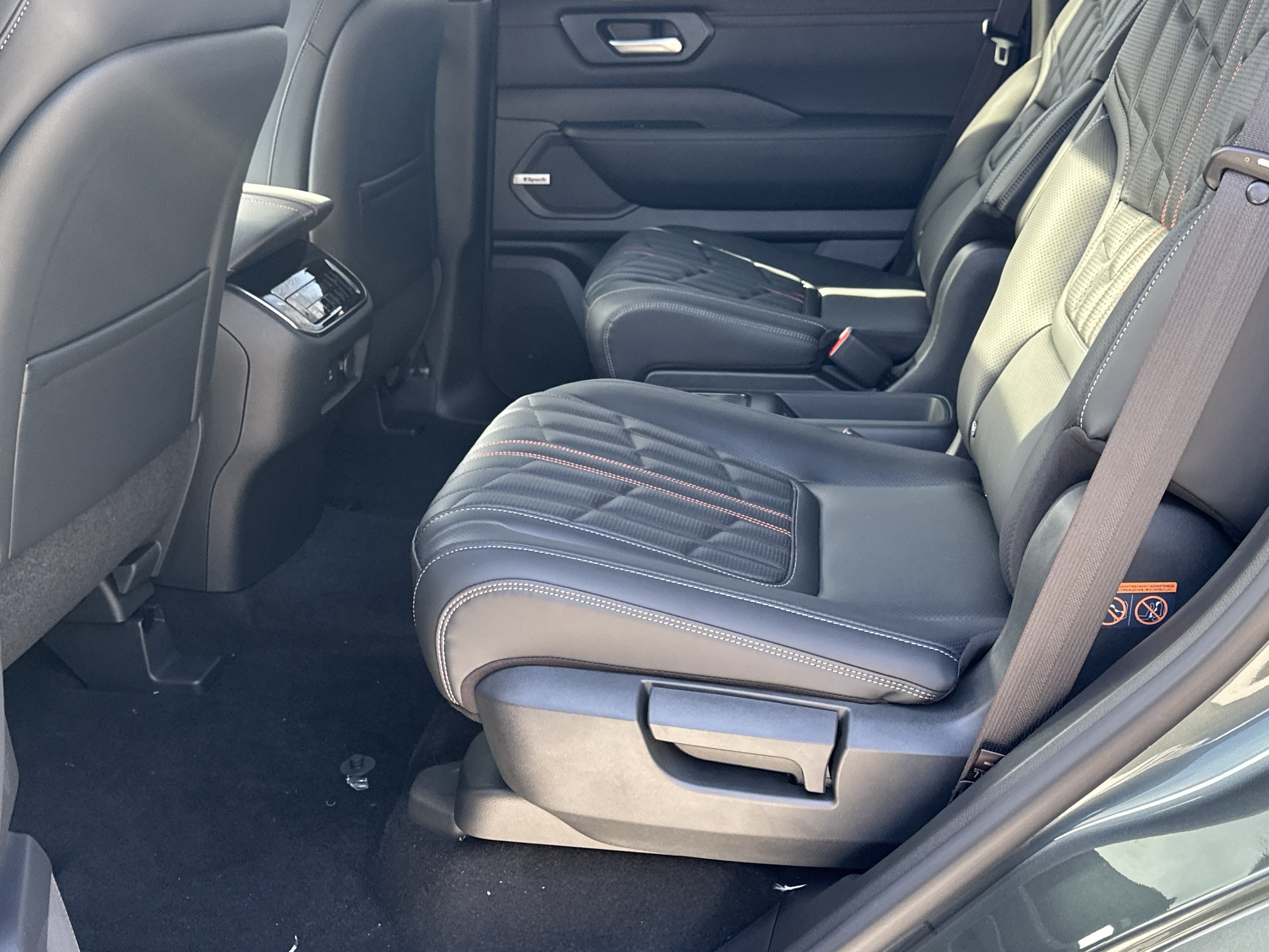New 2026 Nissan Armada PRO-4X AWD/4WD image 21