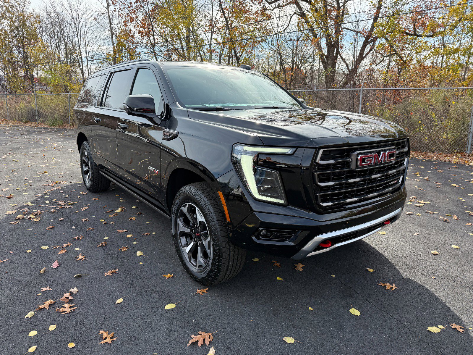 New 2026 GMC Yukon XL AT4 Ultimate w/ LPO, Floor Liner Package image 7