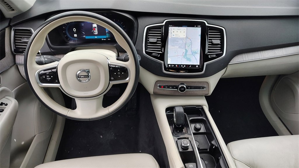 Certified 2023 Volvo XC90 B6 Plus image 12