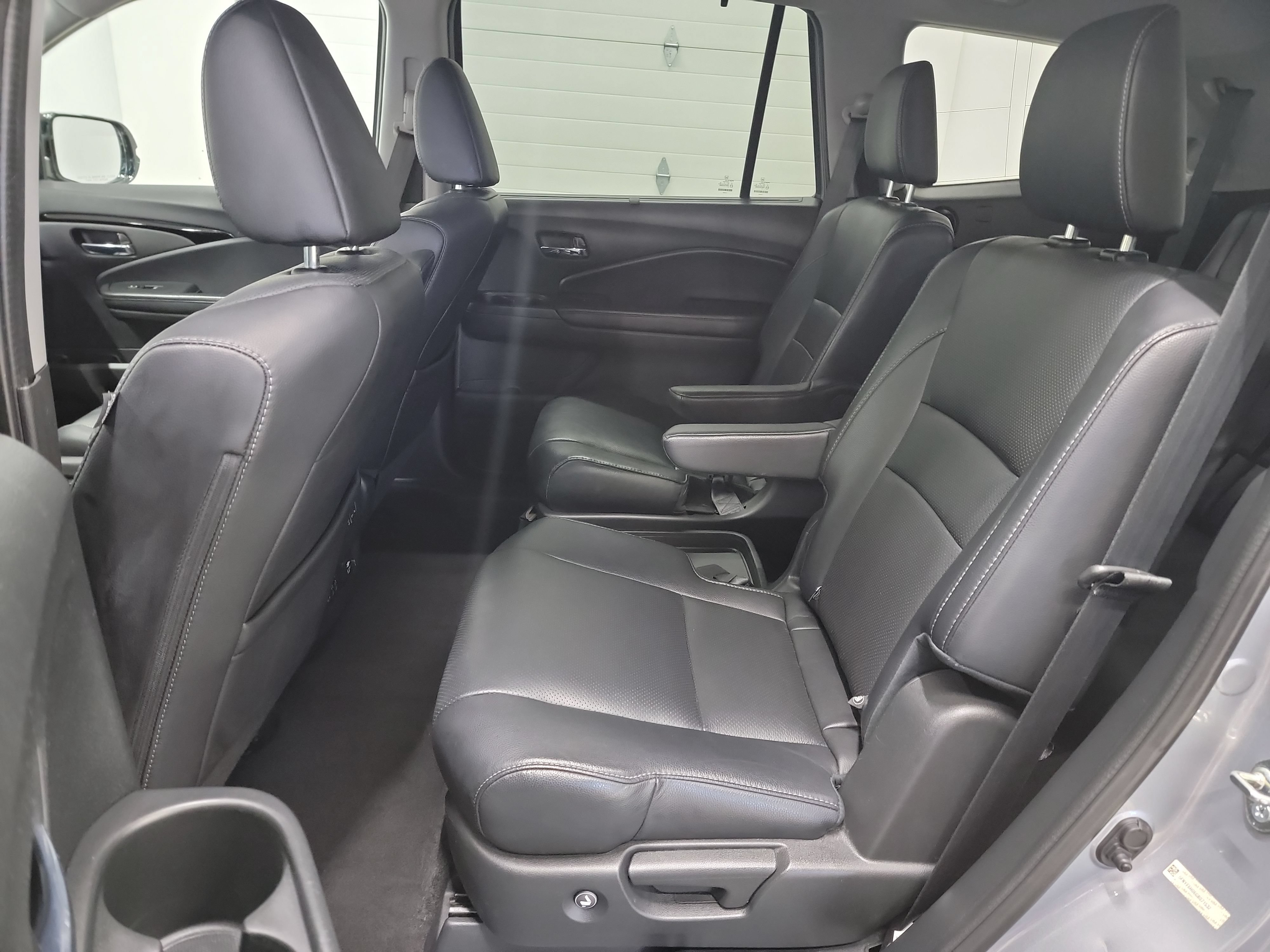 Used 2016 Honda Pilot Elite image 28