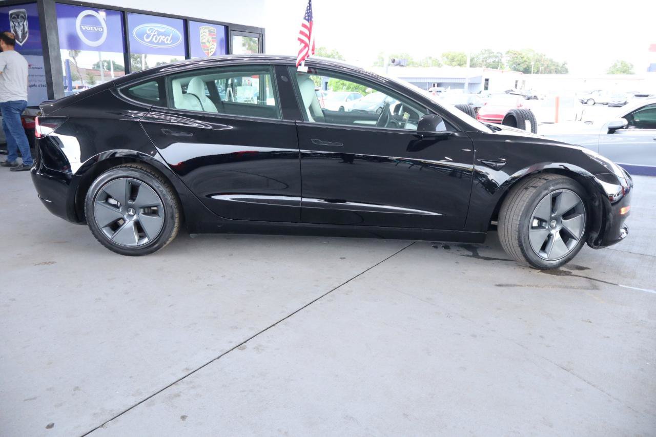 Used 2023 Tesla Model 3 Standard Range RWD image 6