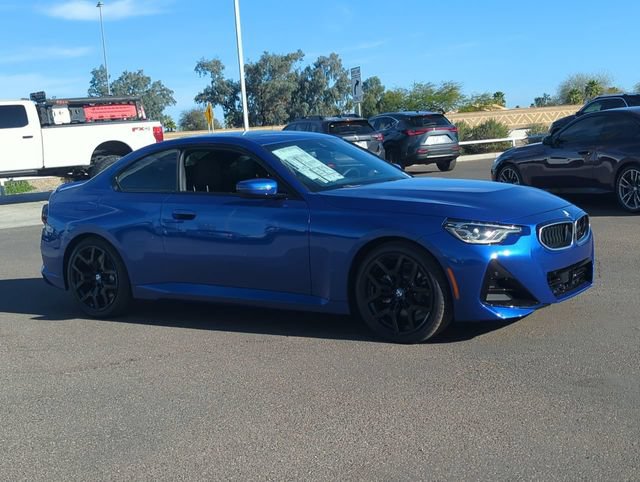Used 2026 BMW 230i Coupe w/ Premium Package RWD image 4