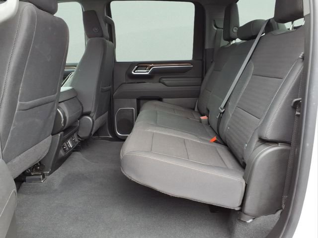 Used 2025 Chevrolet Silverado 2500 LT w/ Convenience Package image 18