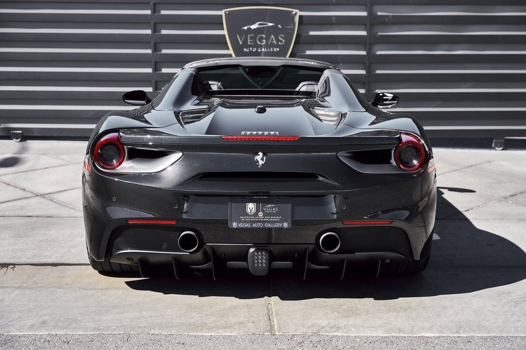 Used 2018 Ferrari 488 Spider image 23
