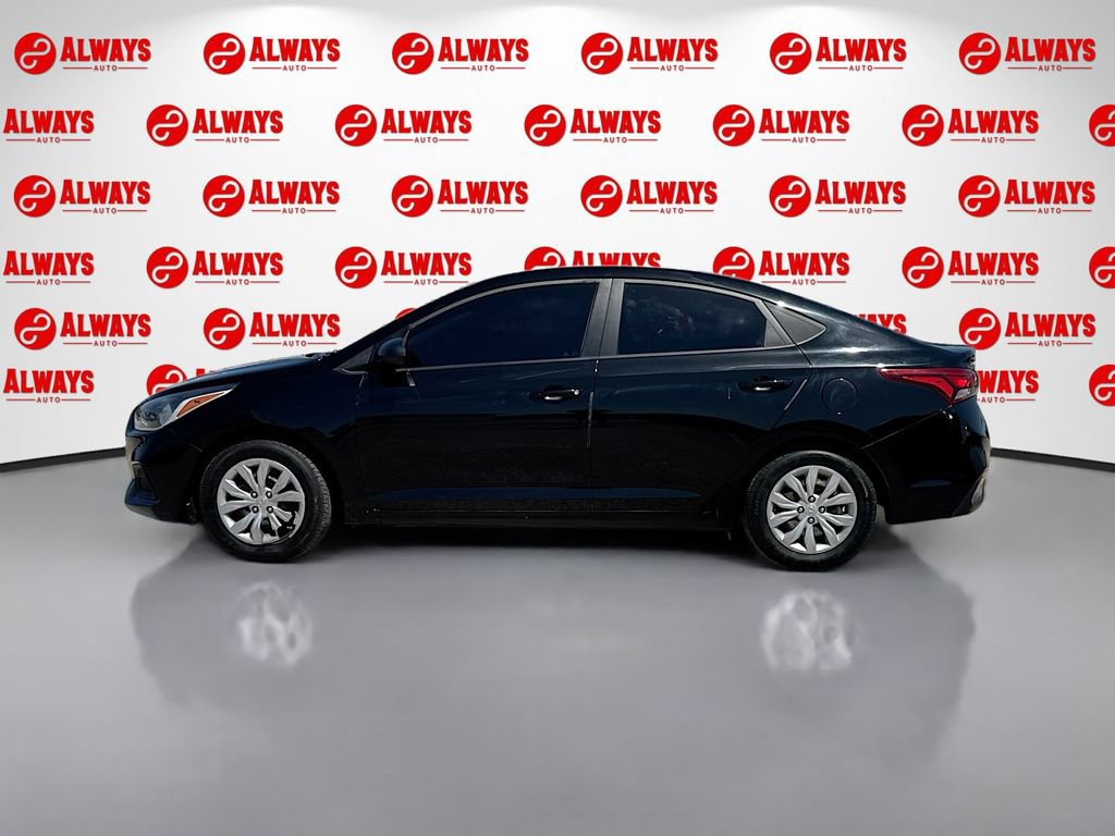 Used 2022 Hyundai Accent SE FWD image 9
