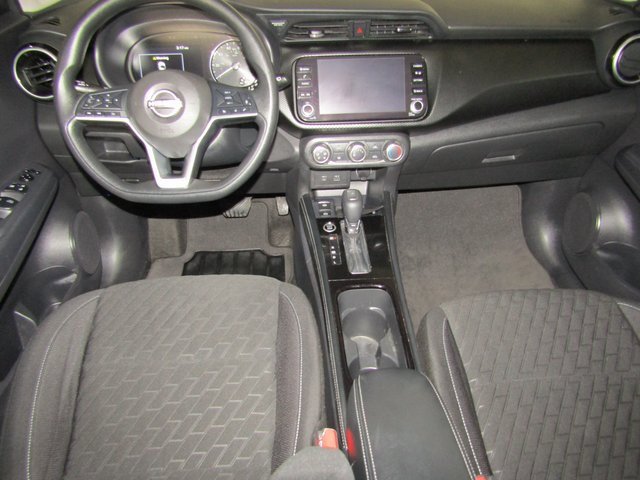 Used 2023 Nissan Kicks SV image 13