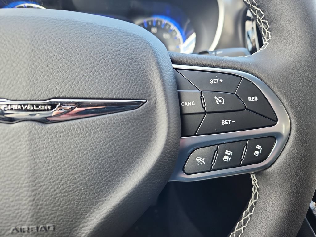 New 2026 Chrysler Voyager LX FWD image 13