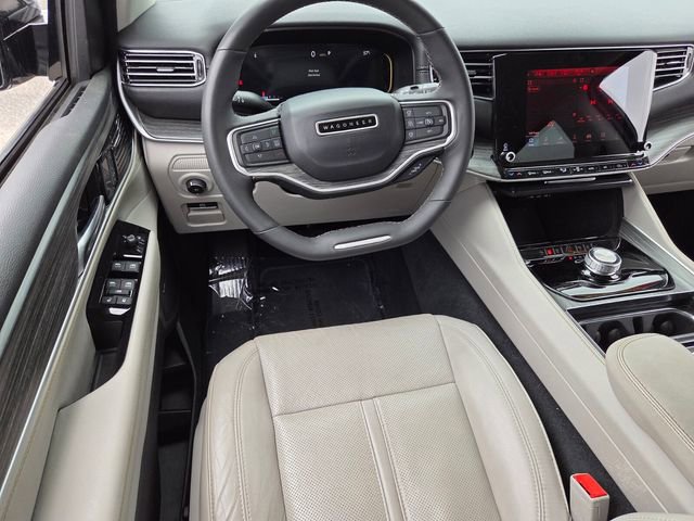 Used 2024 Jeep Wagoneer Series II w/ Flexible Seating Group RWD image 6