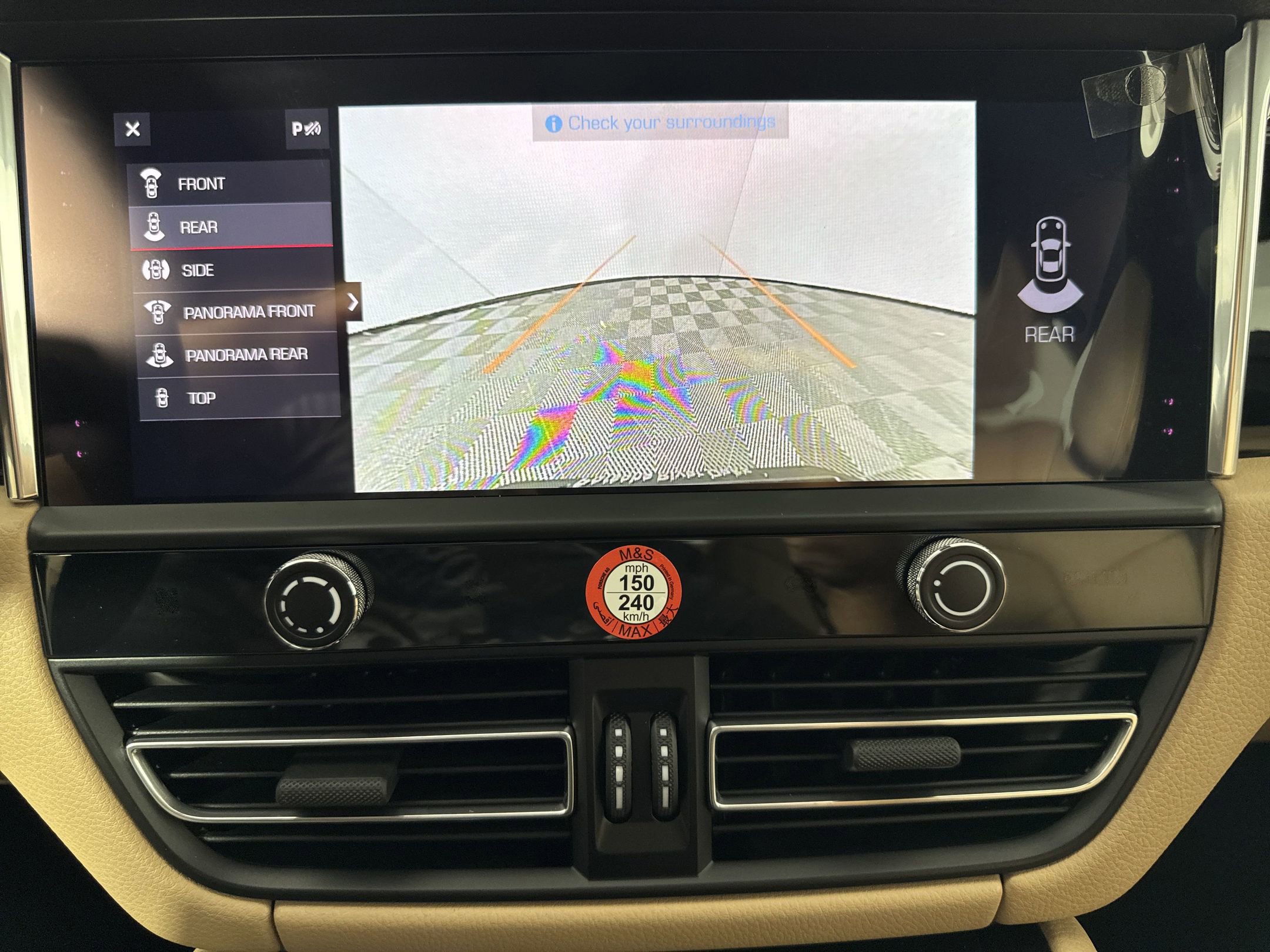 Certified 2025 Porsche Macan image 20