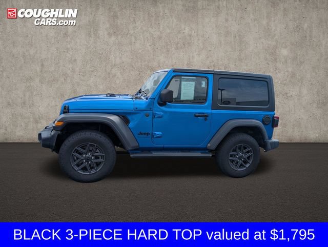Used 2025 Jeep Wrangler Sport AWD/4WD image 5