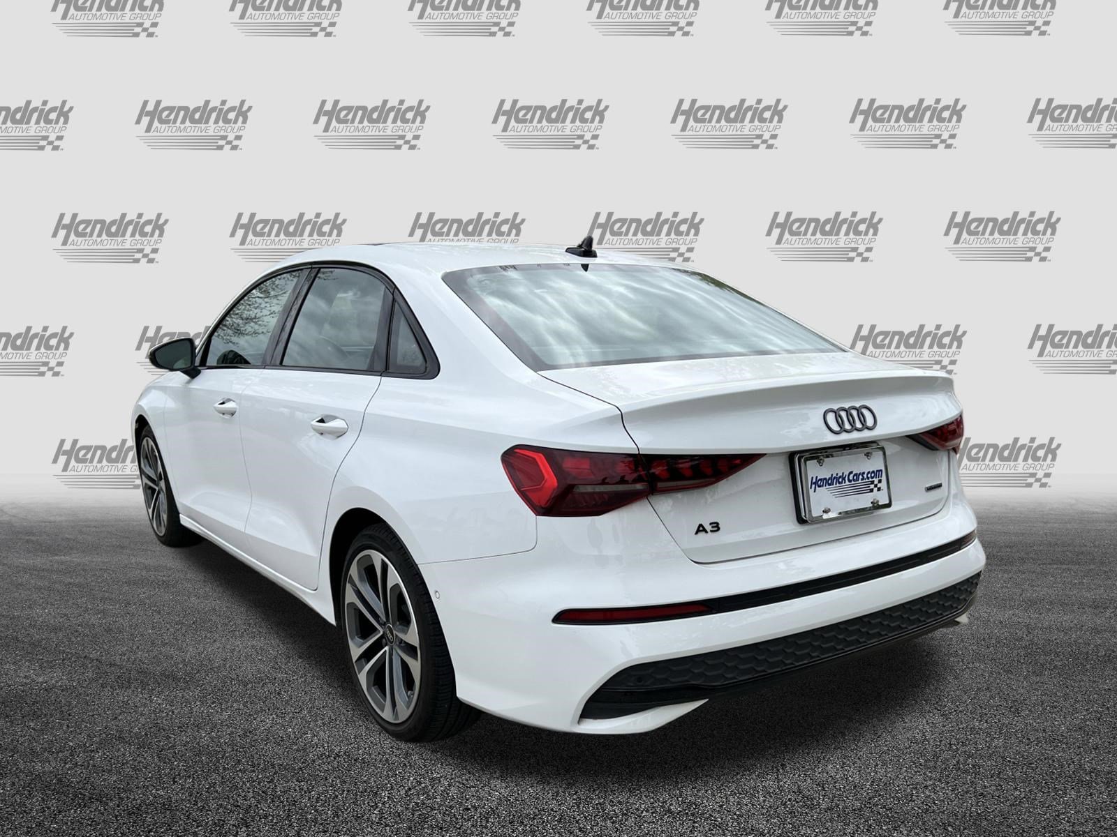 Used 2025 Audi A3 2.0T Premium Plus w/ Premium Plus Package image 9