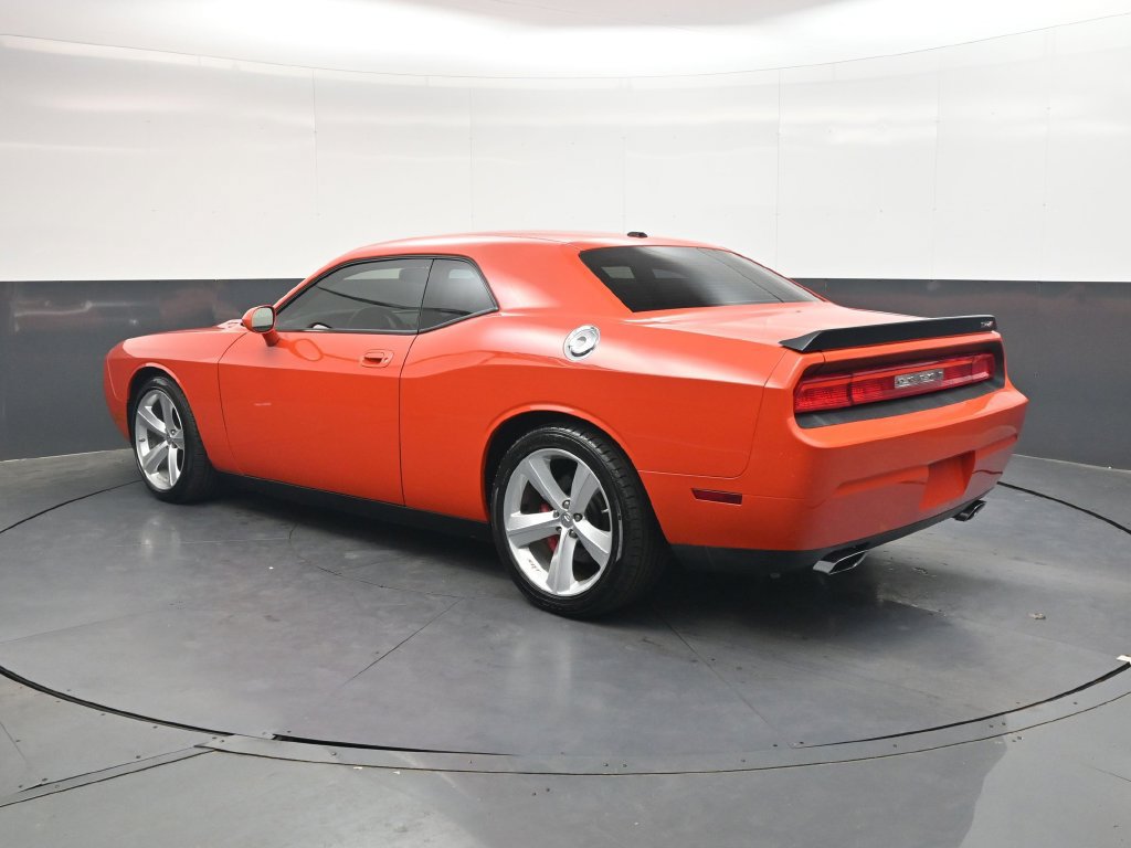 Used 2009 Dodge Challenger SRT8 RWD image 6