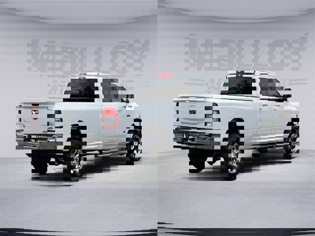 Used 2021 RAM 2500 Big Horn image 2