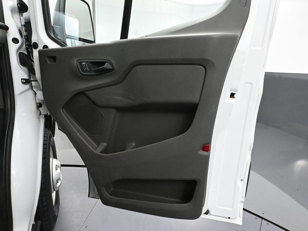 Used 2023 Ford Transit 350 XL image 39