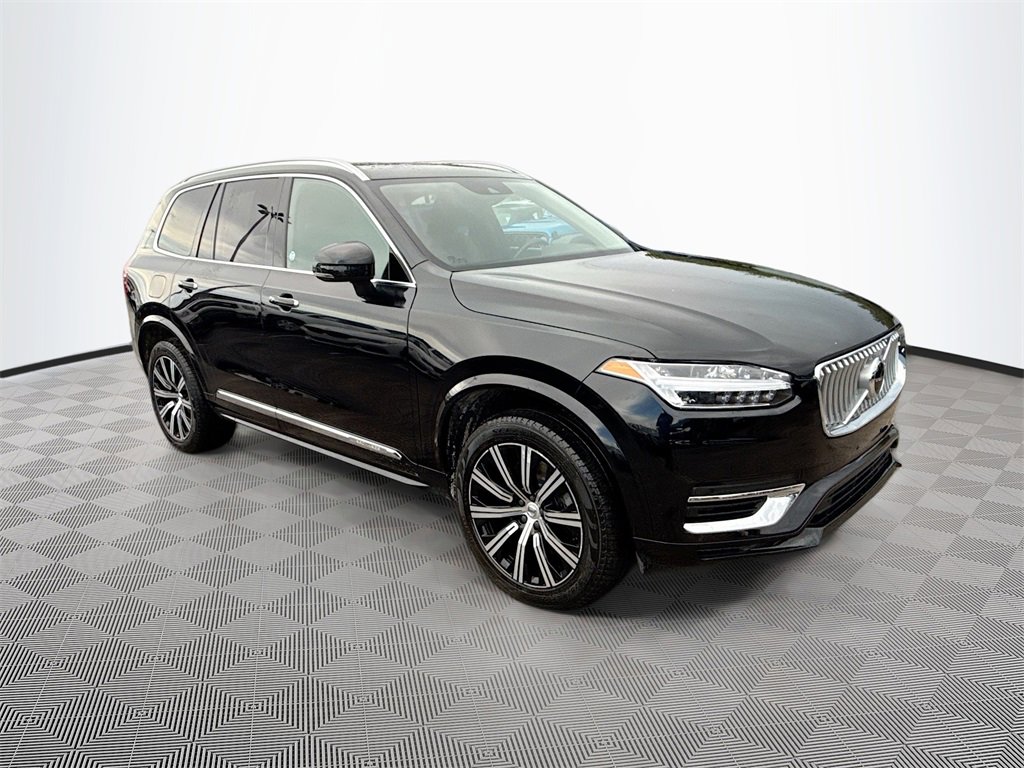 Used 2022 Volvo XC90 T8 Inscription image 4