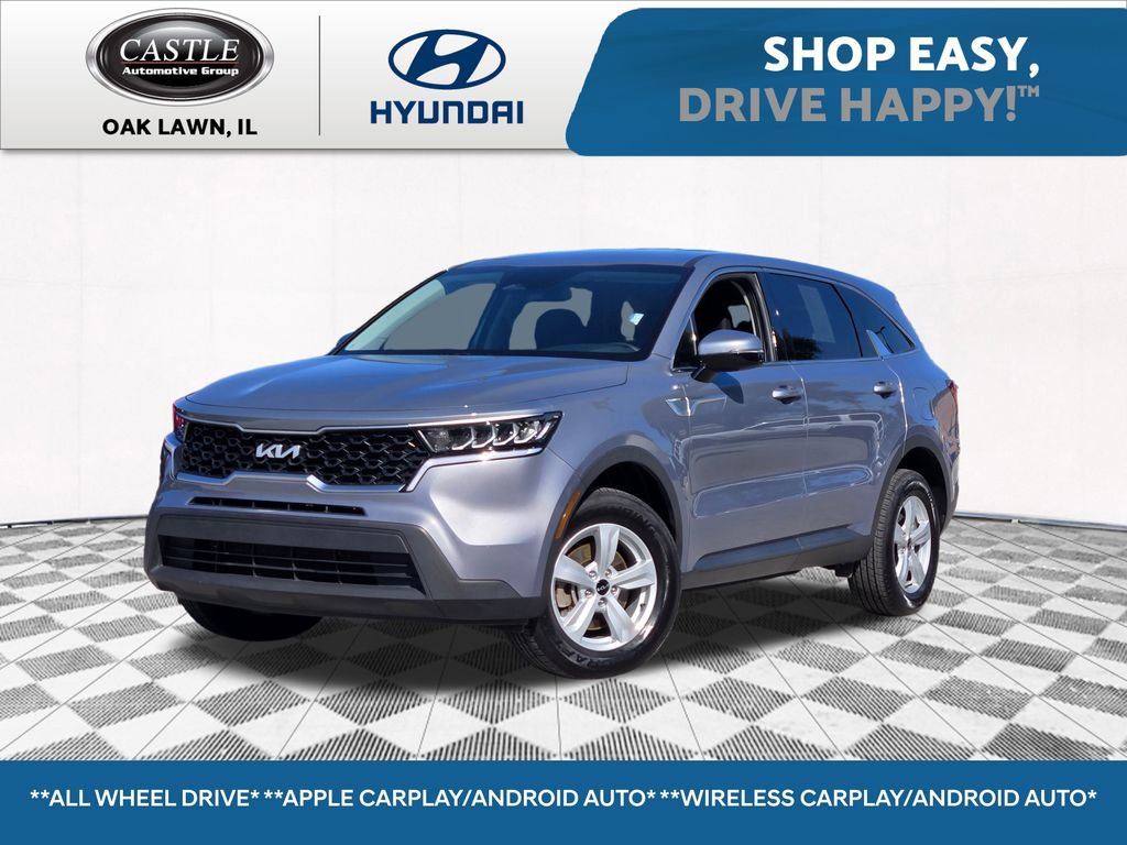 Used 2023 Kia Sorento LX image 1