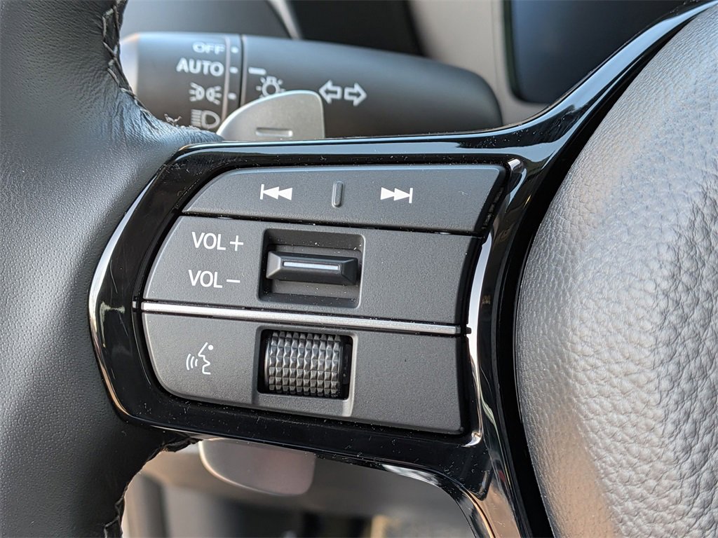 Certified 2025 Acura ADX AWD image 19