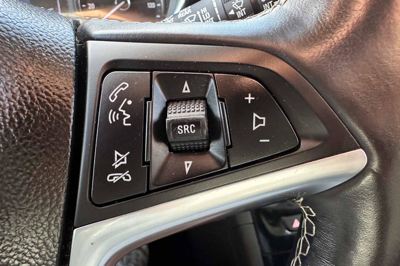 Used 2019 Buick Encore Essence w/ Experience Buick Package AWD/4WD image 21