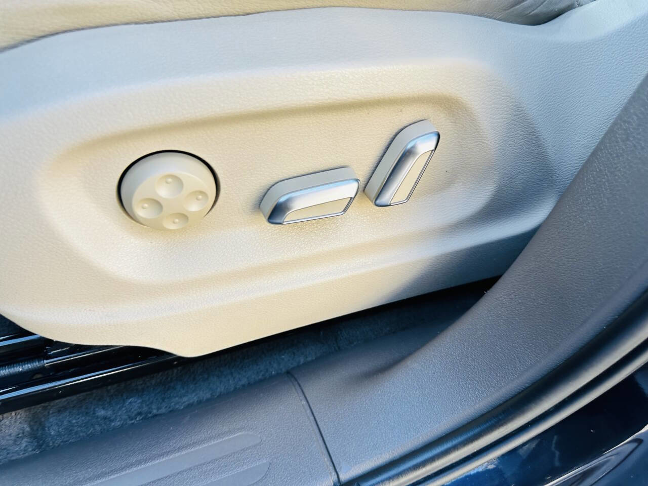 Used 2013 Audi Q5 2.0T Premium Plus w/ Premium Plus Pkg image 15